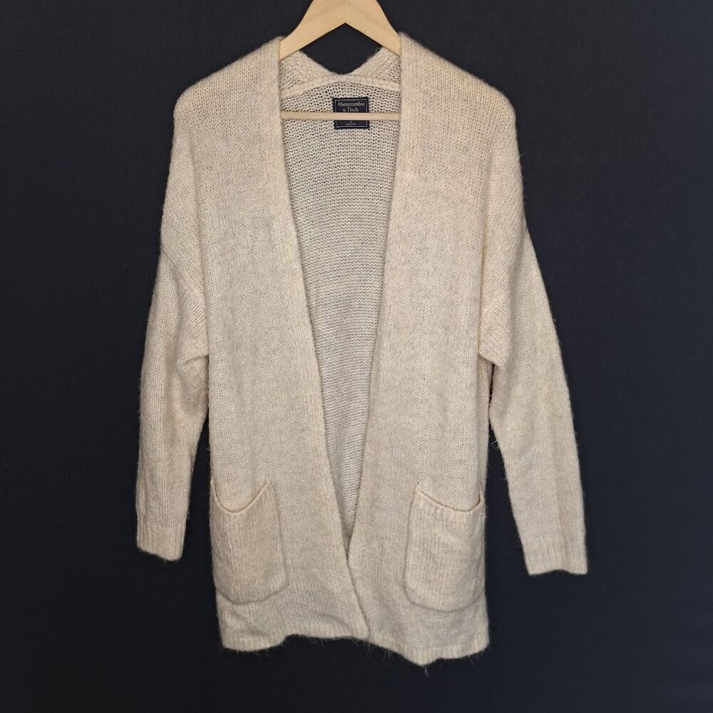 💙 Abercrombie & Fitch Cozy Fluffy Slouchy Cardigan Size L/XL Casual Preppy Acad